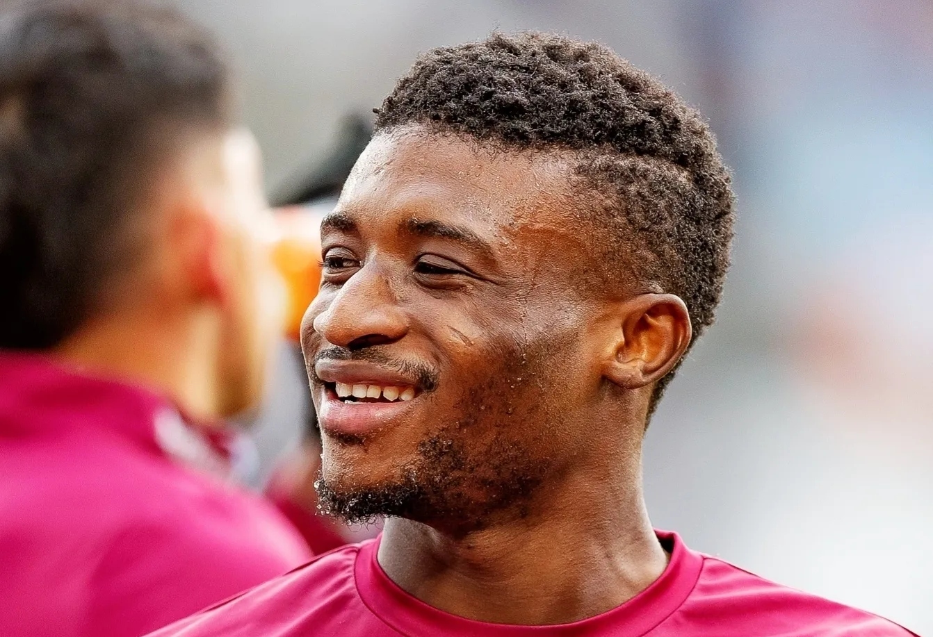 曼联绝杀日本,奥亚尔萨瓦尔刷新纪录 曼联绝杀日本,奥亚尔萨瓦尔刷新纪录