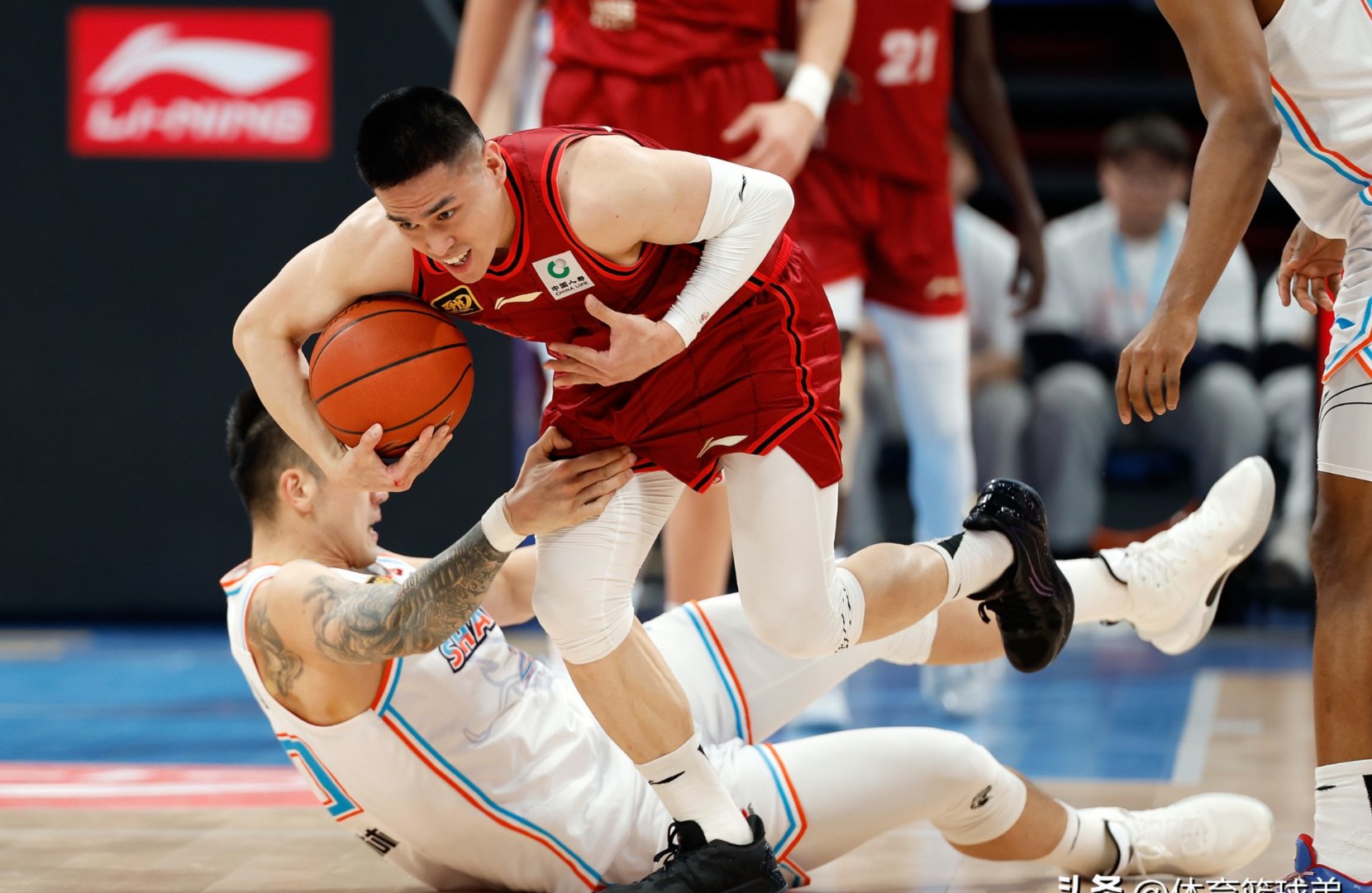 浙江队逆转吉林队,赵继伟扛起全队 浙江队逆转吉林队,赵继伟扛起全队