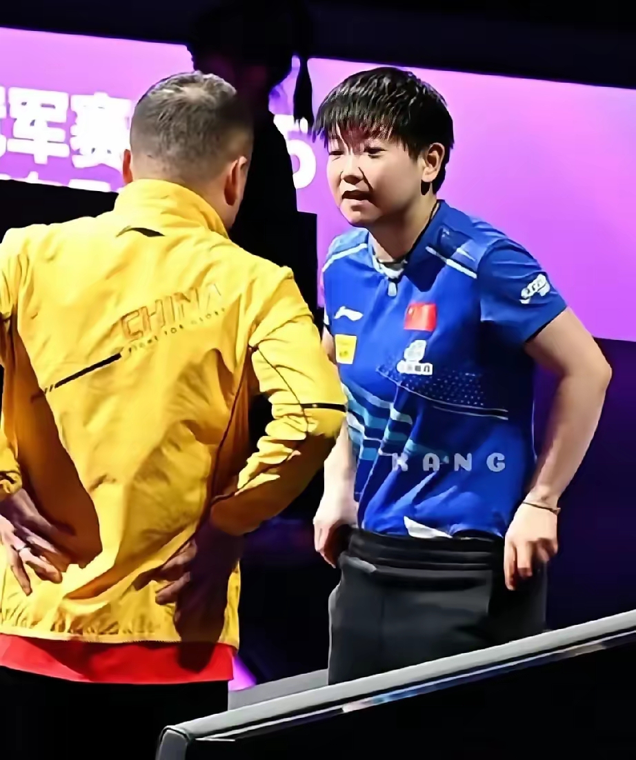 中国羽毛球队鏖战韩国羽毛球队，马琳打破历史纪录