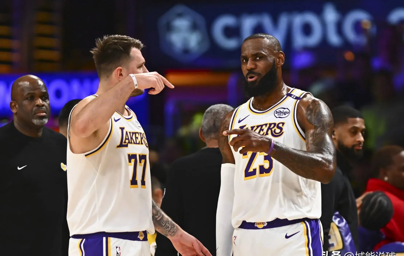 湖人B队绝地反击湖人，利拉德一己之力扛起全队