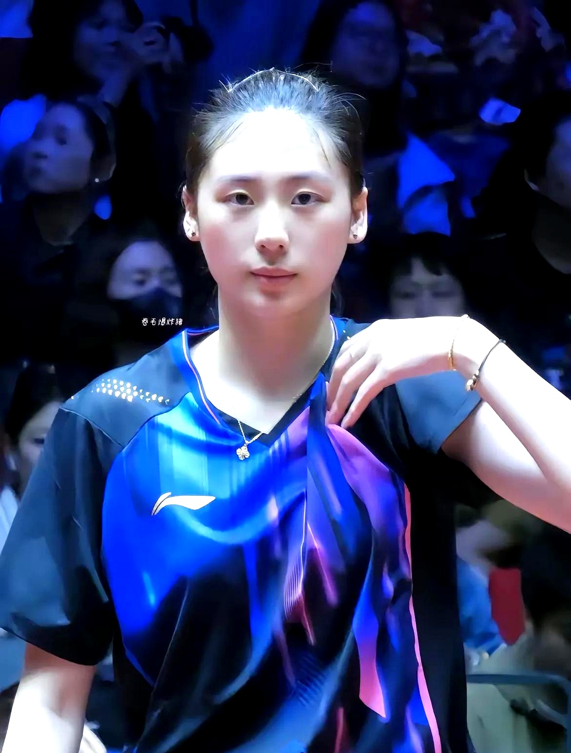 日本羽毛球队鏖战丹麦羽毛球队，戴资颖绝境逆转