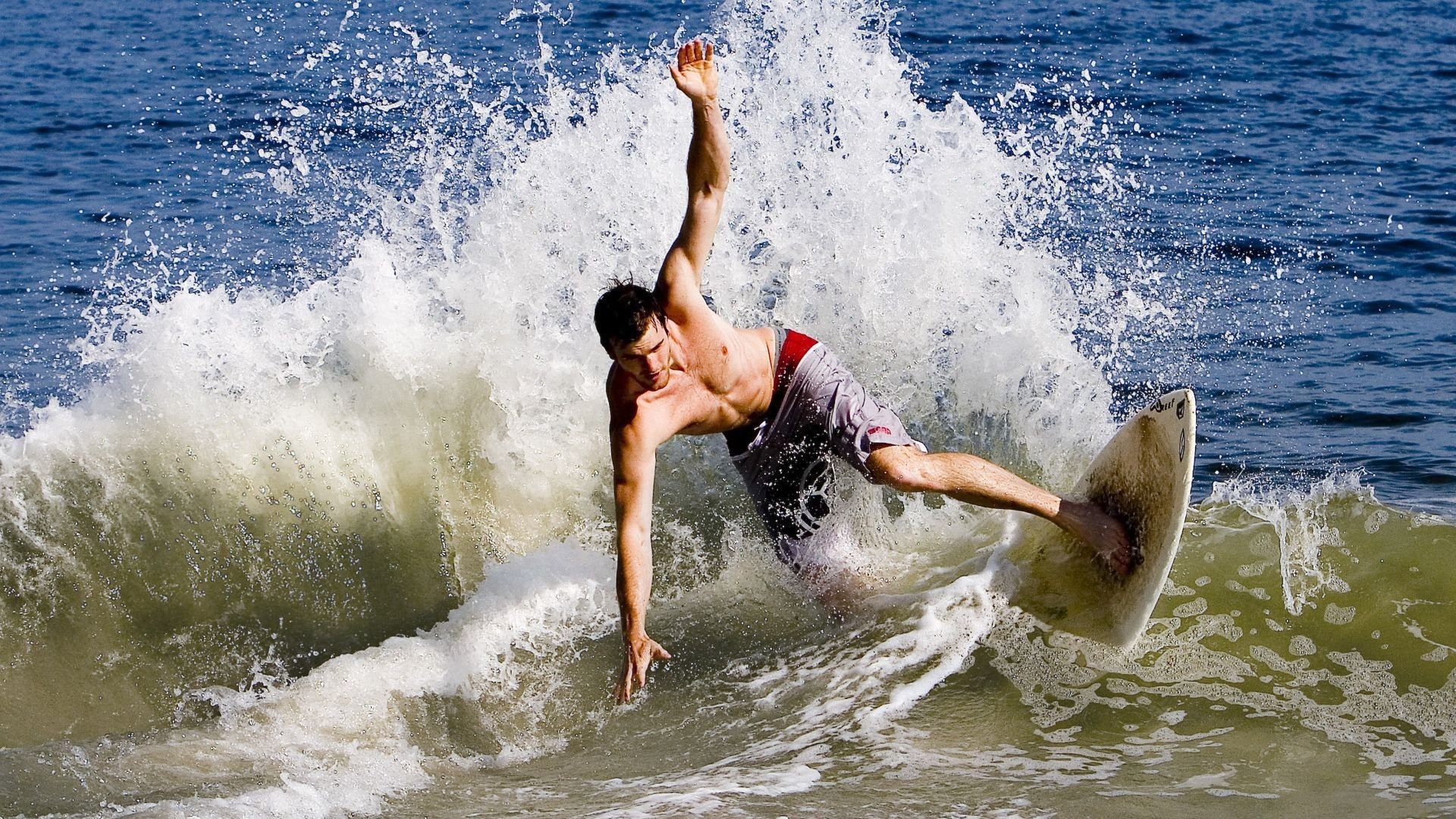 世界排名争夺战之夜，德里赫特贡献制胜表现