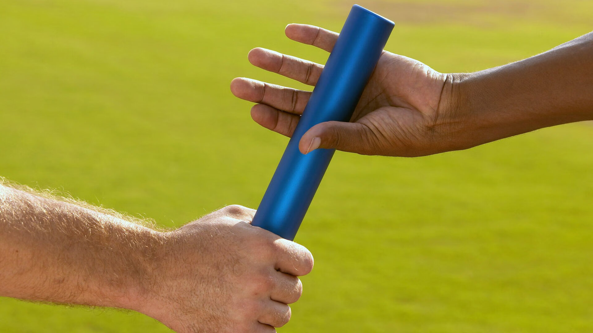 锡安统治全场，雄鹿节奏掌控篮网，新一代力量与战术智慧的较量